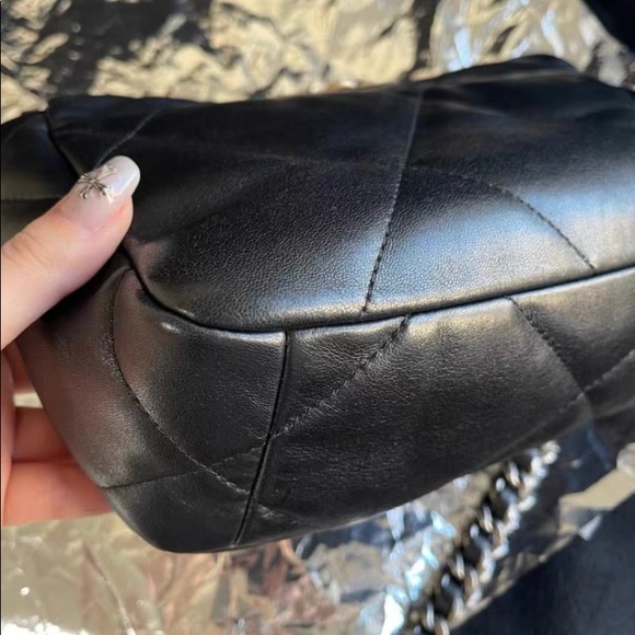 Chanel 19 small - Picture 5 of 5